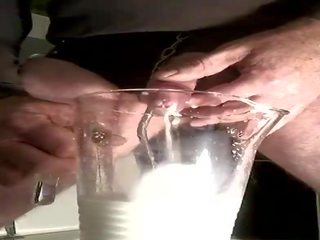 חלב חדירה ב peter ו - זרע