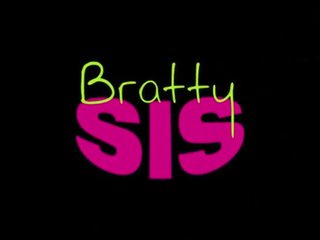 Brattysis - emma hix - chị em gái bí mật